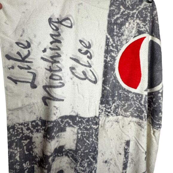 Vintage Pepsi "Like Nothing Else" Beach Towel - Picture 5 of 5